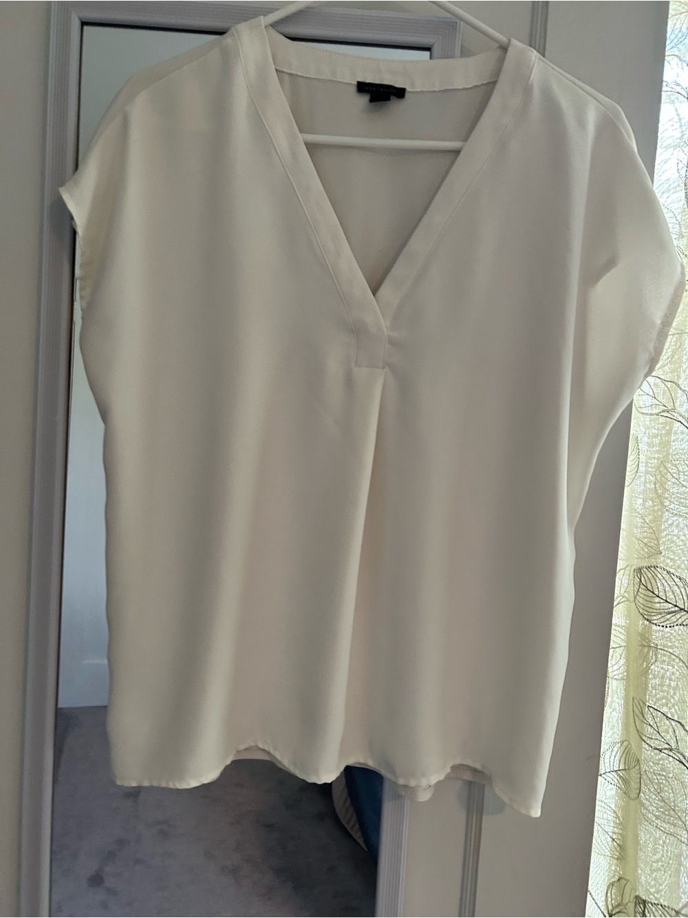 EUC Ann Taylor top